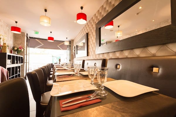 Restaurant La Route des Indes à Sceaux, France