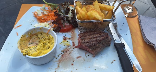 Restaurant La Ruche à Couvin, Belgique