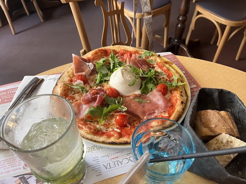 La Scaleta Restaurant Pizzeria à Châteauroux, France