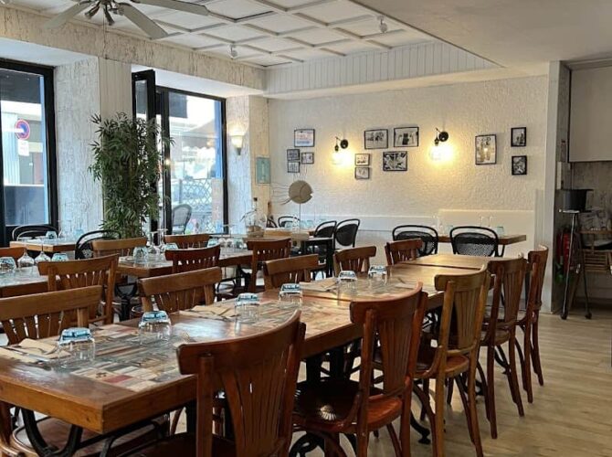 Restaurant La Station 1900 à Soulac-sur-Mer, France