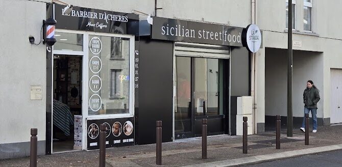 Restaurant La strada à Achères, France