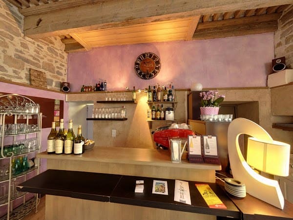 Restaurant LA TABLE DE PERRAUD à Lons-le-Saunier, France