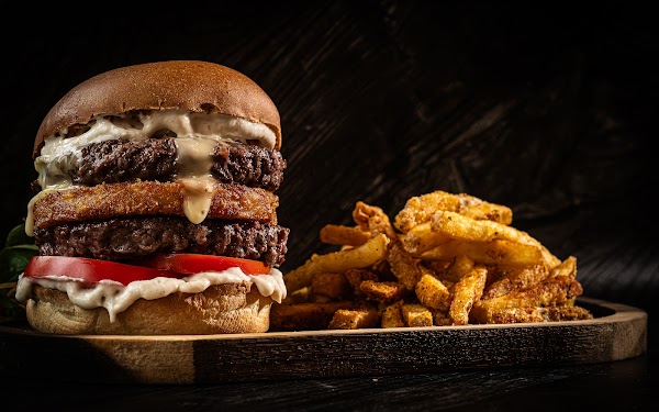 Restaurant La Tavarn – Resto Bar Événements à Hennebont, France