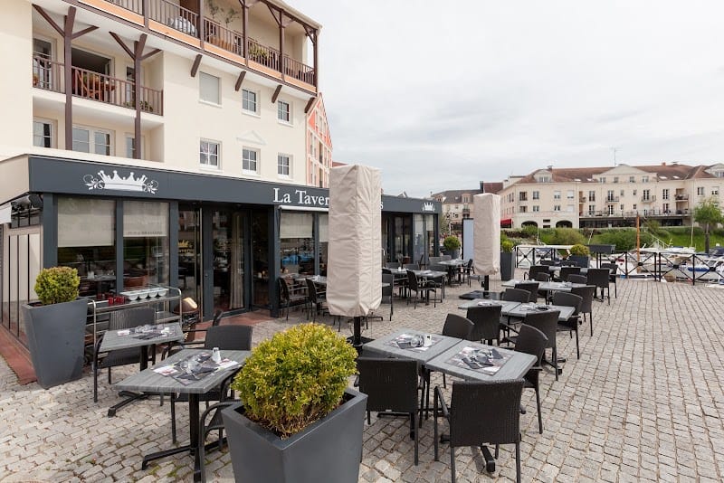 Restaurant La Taverne des Rois à Cergy, France