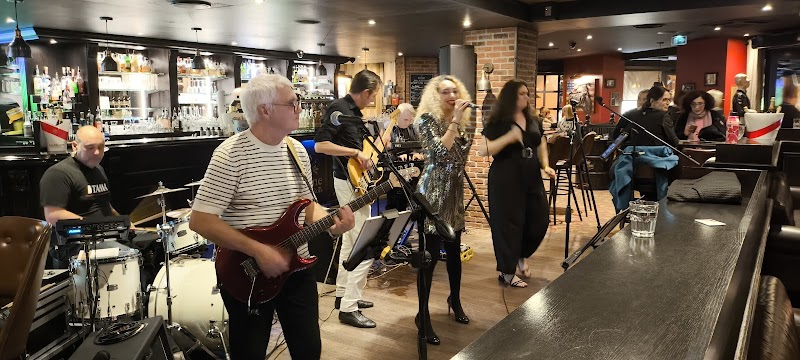 Restaurant La Taverne des Rois à Cergy, France