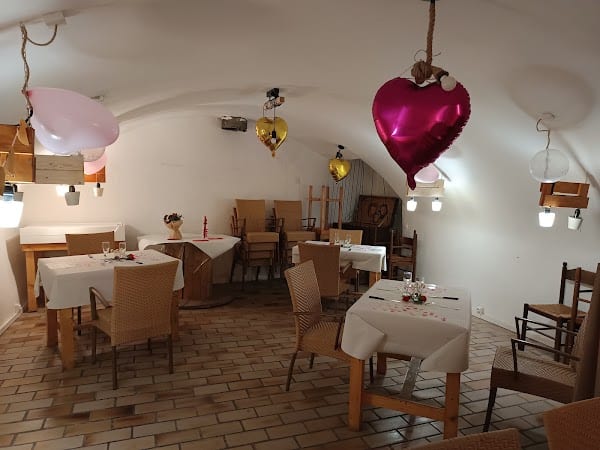 Restaurant La Taverne du troll joueur à Brignoles, France