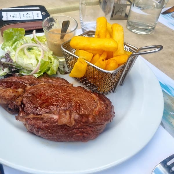 Restaurant La Taverne – Table de caractère – Briançon à Briançon, France