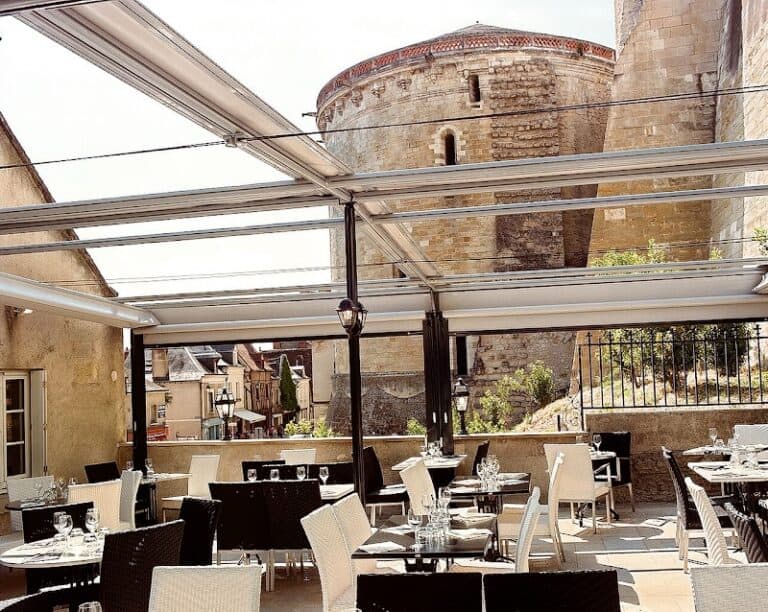 Restaurant LA TERRASSE à Amboise, France — photo 1