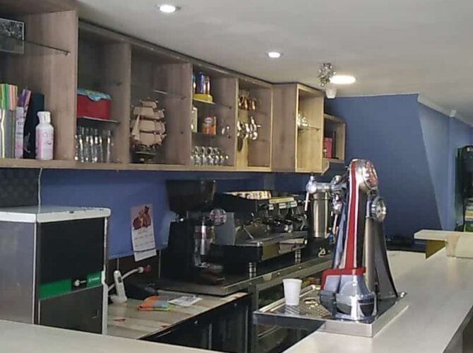 Restaurant La Terrasse à Corbeil-Essonnes, France