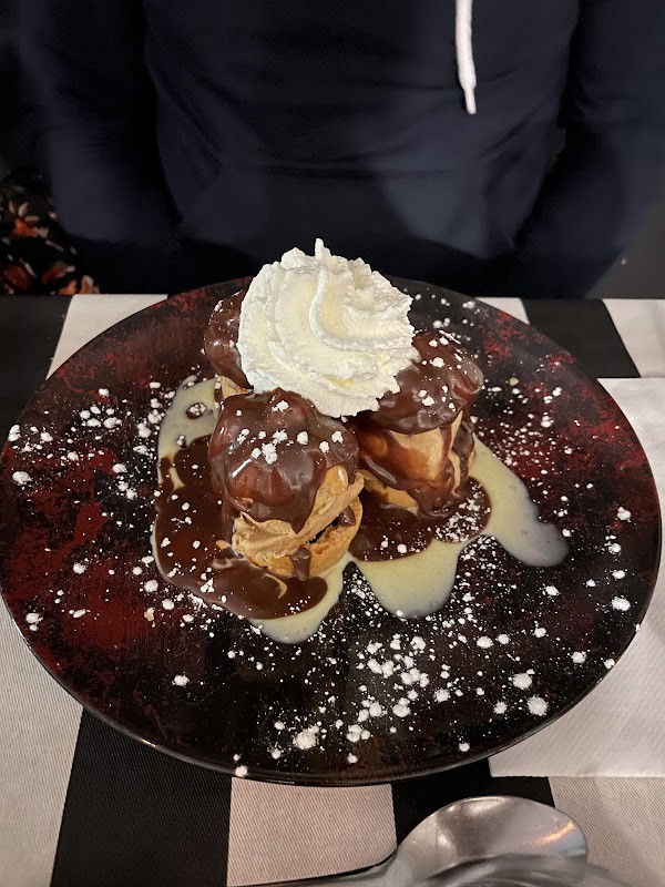 Restaurant La tete de l’art à Auch, France