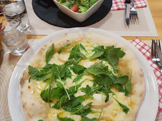 Restaurant La Tigelleria de wina à Draguignan, France