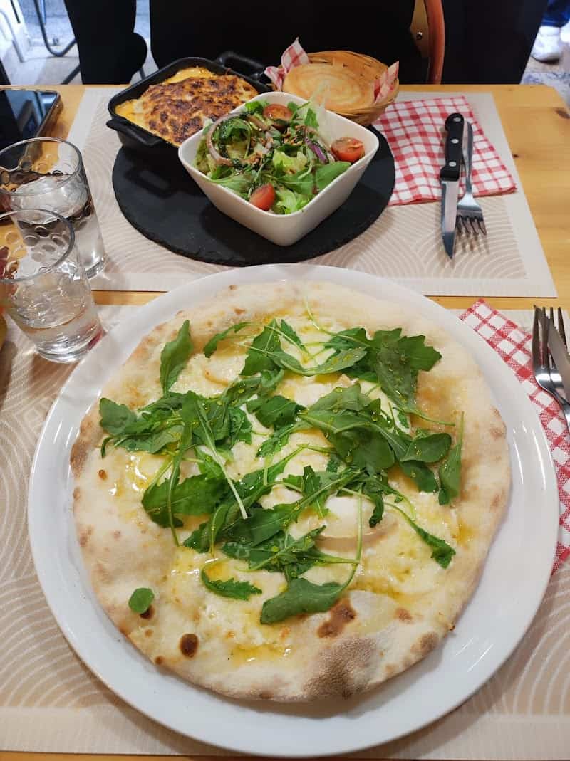 Restaurant La Tigelleria de wina à Draguignan, France