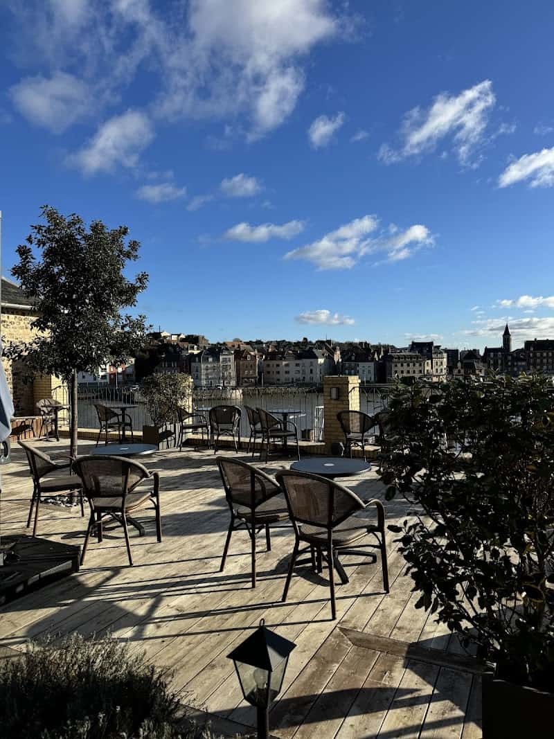Restaurant La Tour aux Crabes à Dieppe, France