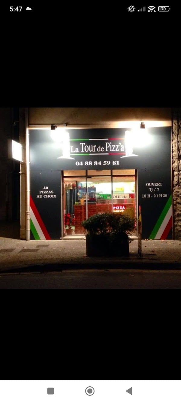 Restaurant La tour de pizz’a à Mazan, France