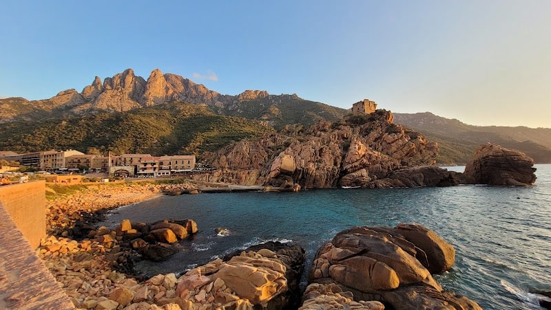 Restaurant La Tour Genoise à Ota, France