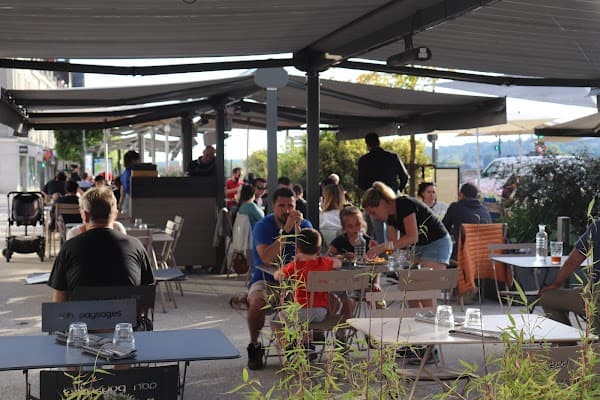 Restaurant La Trouvaille – La cave à boire et à manger à Blois, France