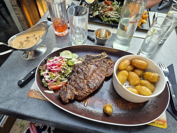 La Vache Rouge restaurant à Walcourt, Belgique