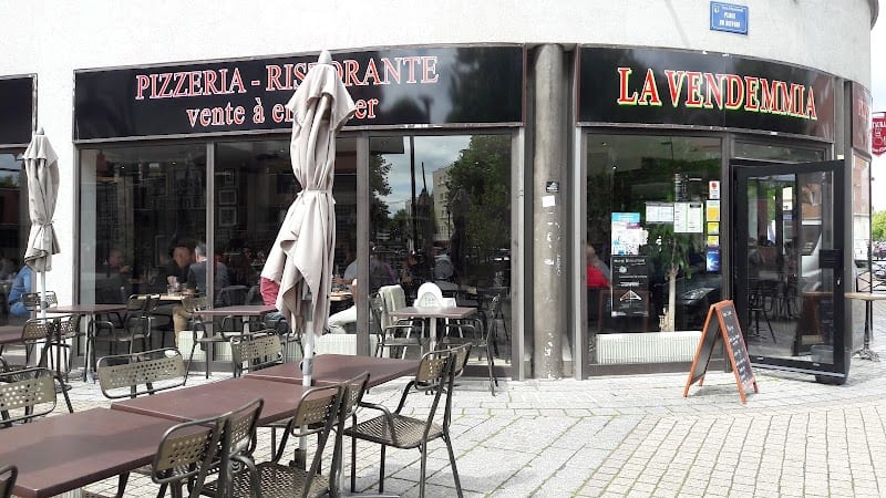 Restaurant La Vendemmia à Élancourt, France