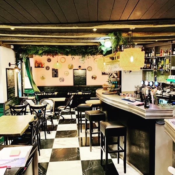 Restaurant L’Abside à Aurillac, France