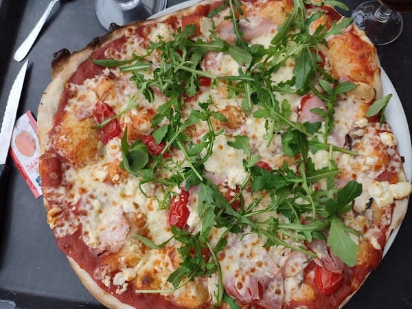 Restaurant lacafetrecord à Grosbliederstroff, France