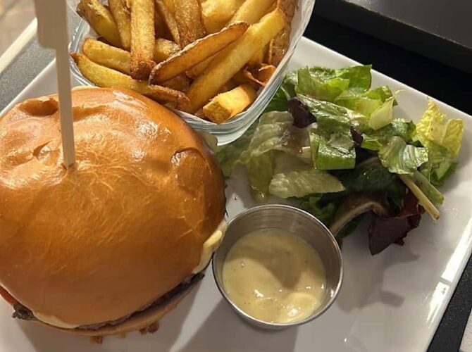 Restaurant L’adresse à Achères, France