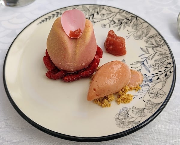 Restaurant L’Aigle d’Or à Croissy-Beaubourg, France