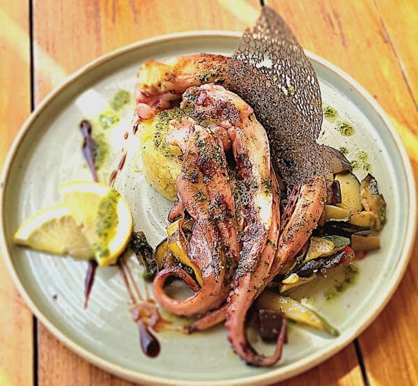 Restaurant L’Albatros à Saint-Cyr-sur-Mer, France