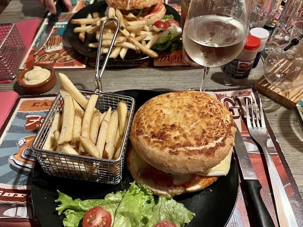 Restaurant L’Anecdote à Gilly-sur-Isère, France