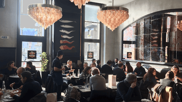 Restaurant L’Antica Pizzeria • da Michele à Milan, Italie