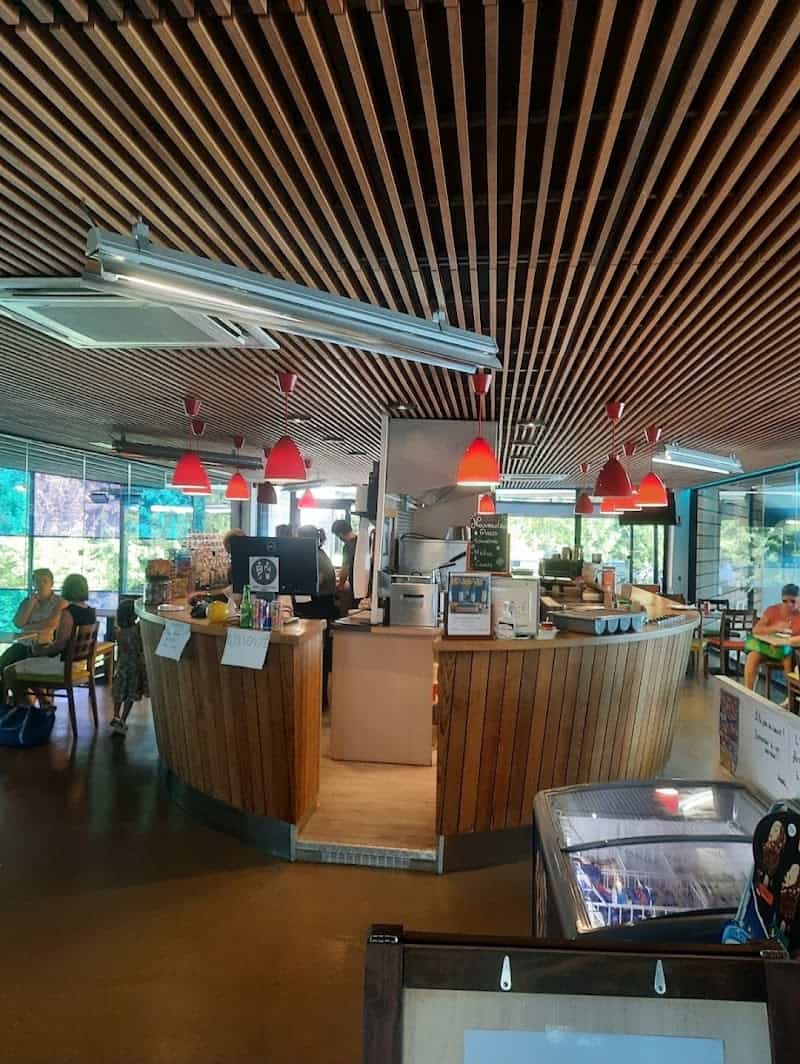 Restaurant L’Aquabar à Sainte-Menehould, France