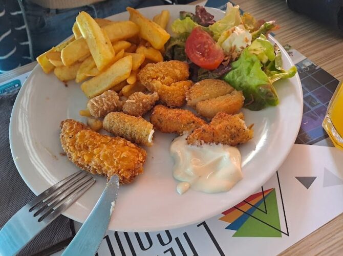 Restaurant L’Aquabar à Sainte-Menehould, France