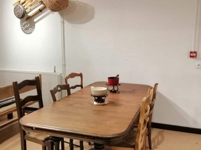 Restaurant LARMUSE – auberge à La Motte-d'Aveillans, France