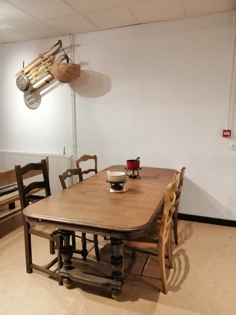 Restaurant LARMUSE – auberge à La Motte-d'Aveillans, France