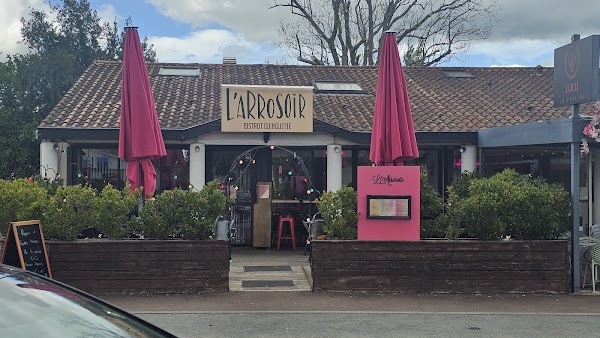 Restaurant L’arrosoir à Fargues-Saint-Hilaire, France
