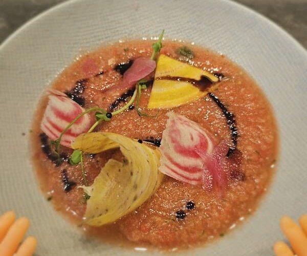 Restaurant L’arrosoir à Fargues-Saint-Hilaire, France