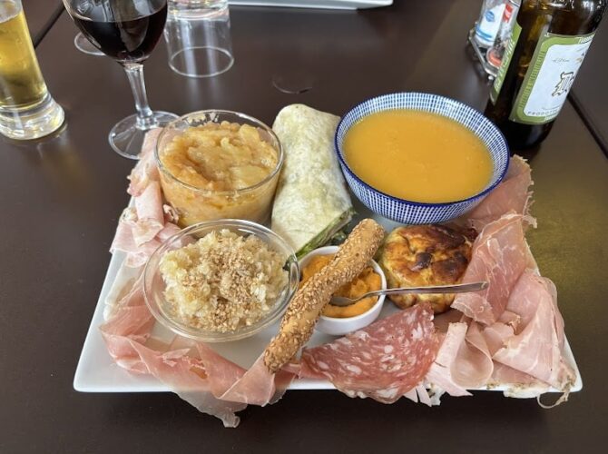 Restaurant l’assiette de l’épicerie à Léognan, France