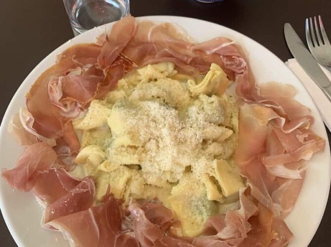 Restaurant l’assiette de l’épicerie à Léognan, France