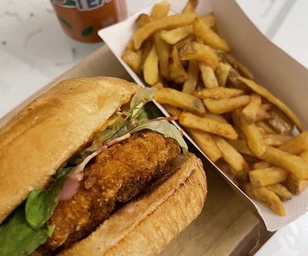 Restaurant L’atelier Burger N’Co à Vaulx-en-Velin, France