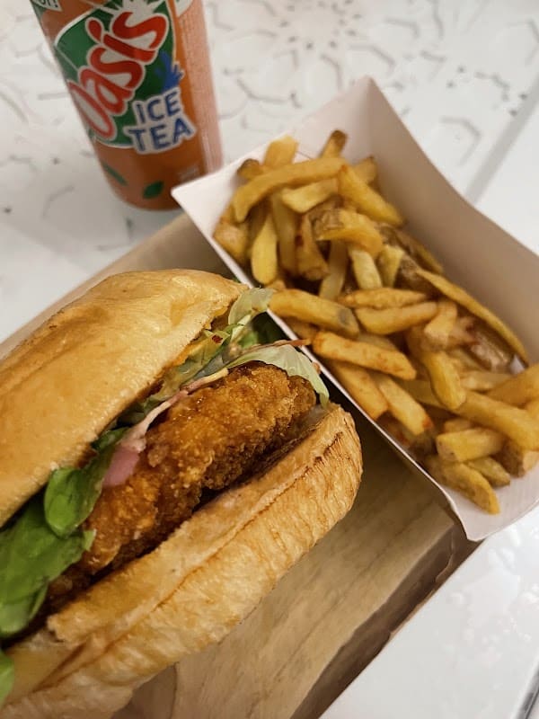 Restaurant L’atelier Burger N’Co à Vaulx-en-Velin, France