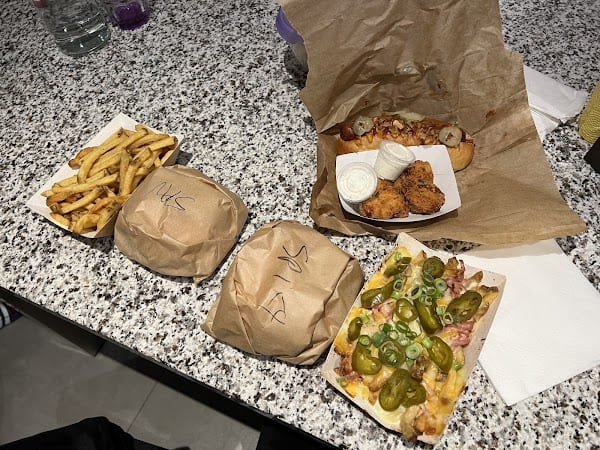 Restaurant L’atelier Burger N’Co à Vaulx-en-Velin, France