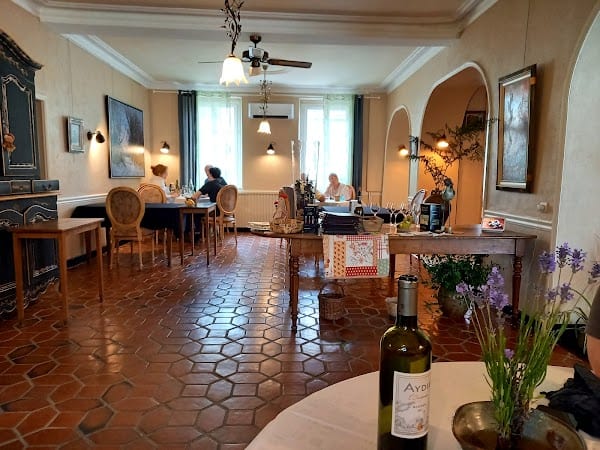 Restaurant L’Auberge de la Vallée à Crozant, France