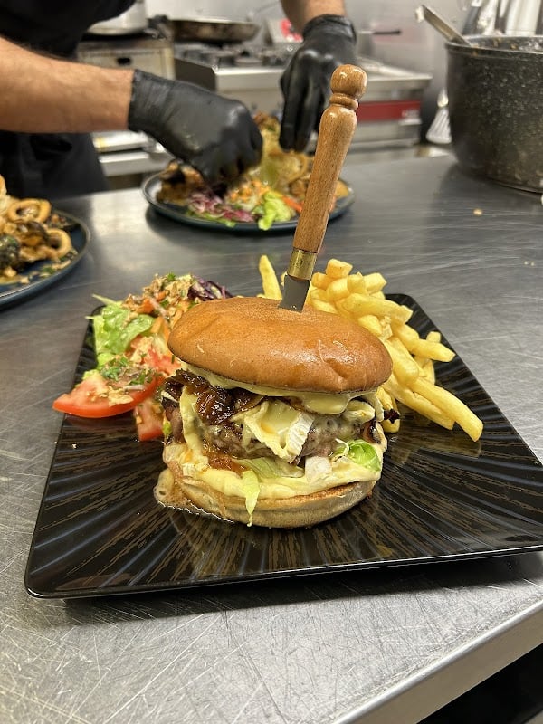 Restaurant L’Auberge des Mûriers à Bouc-Bel-Air, France