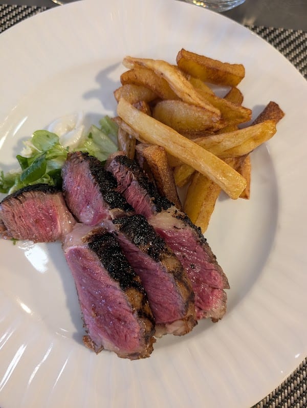 Restaurant L’auberge du Cleon à Carisey, France