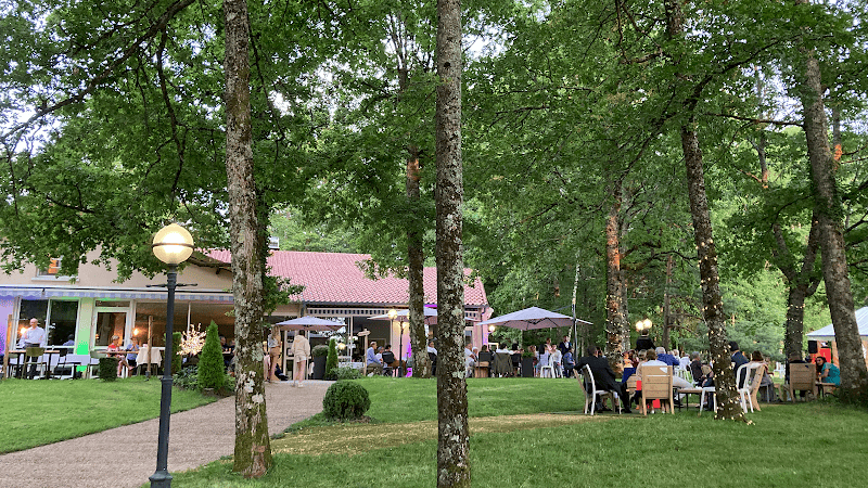 Lauryvan Restaurant & Bistrot à Saint-Junien, France
