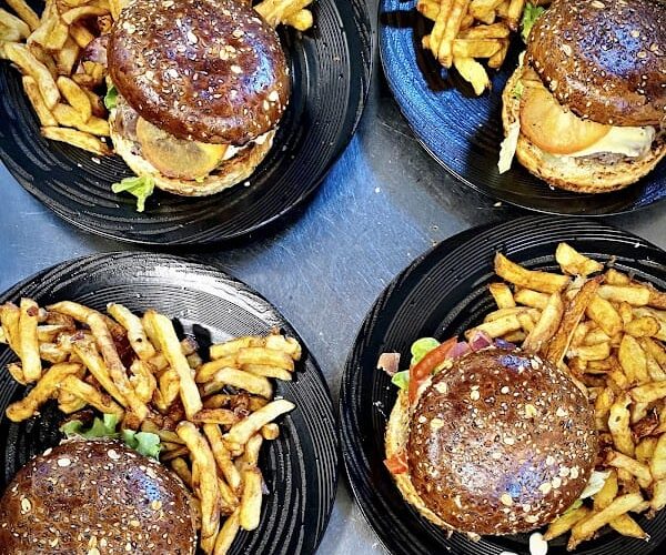 Restaurant L’Authentique Burger à Auxerre, France