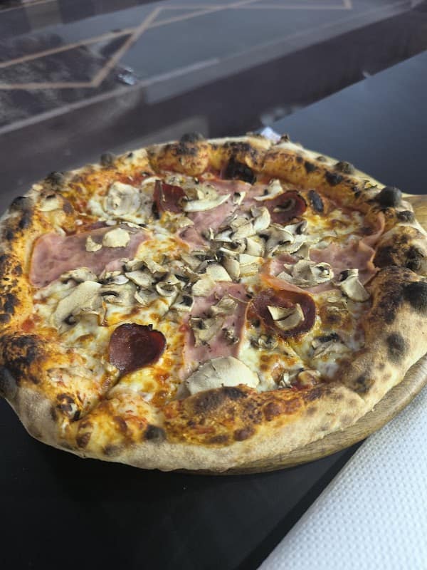 Restaurant L’authentique Eaubonne à Eaubonne, France