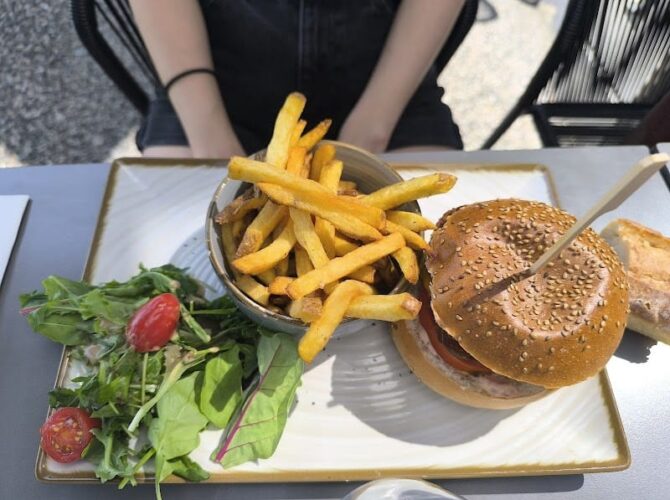Restaurant L’avant-Première à Cergy, France