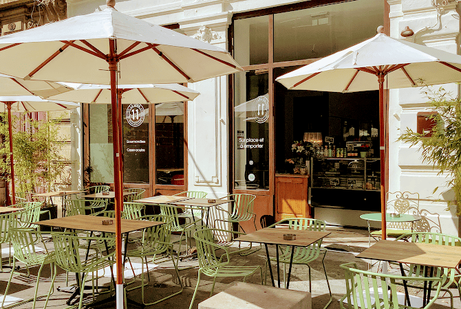 Restaurant LE 11 à Sète, France