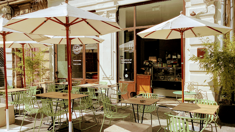 Restaurant LE 11 à Sète, France