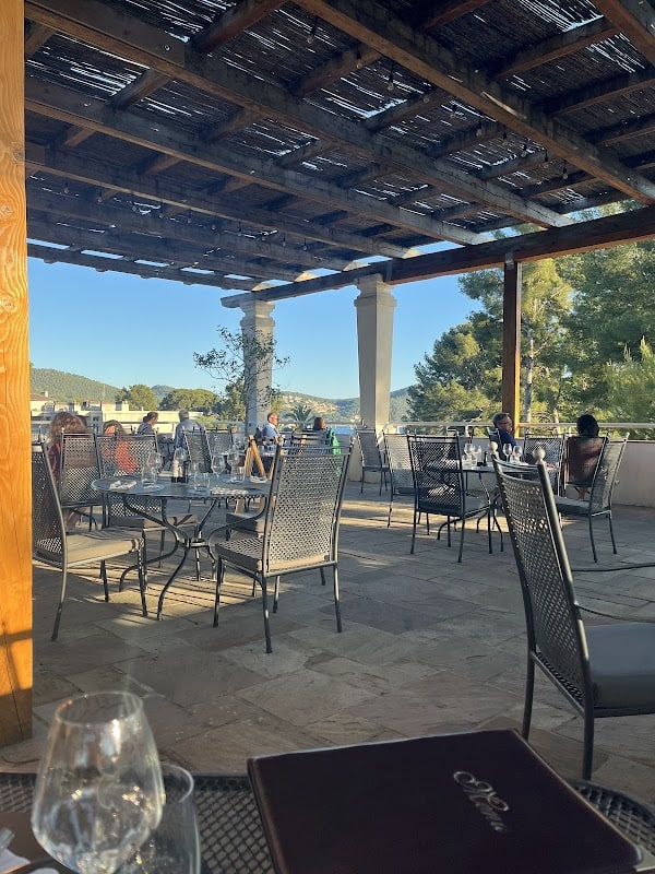 Restaurant Le 1896 à Saint-Cyr-sur-Mer, France